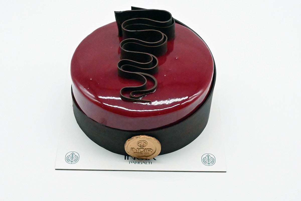 Frambuaz Çikolatalı Pasta